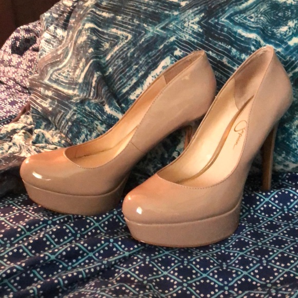Nude jessica Simpson pumps - Picture 1 of 3
